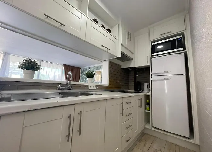 Апартаменты Comodo Apartamento En Costa Adeje Адехе